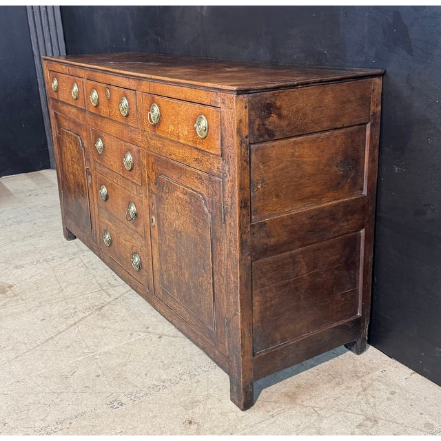 Antique Welsh Georgian Oak Dresser Base from Conway Valley, 1740 For Sale - Image 14 of 17