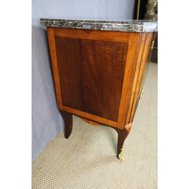 18th Century Chest of Drawers For Sale - Image 6 of 15
