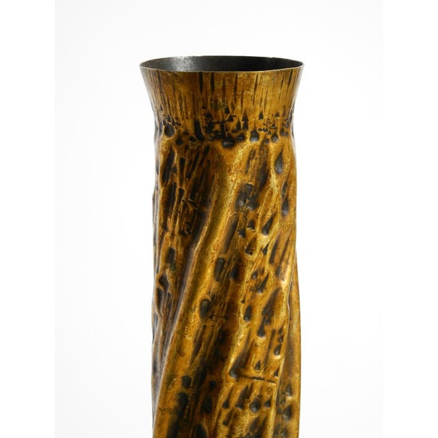 Large Vintage Brutalist Brass Vase, 1975 For Sale - Image 11 of 18