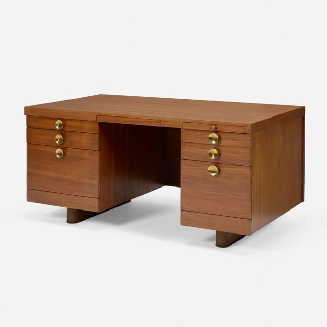 Mid-Century Modern Gilbert Rohde for Herman Miller Executive Office Group Desk 1942 For Sale - Image 3 of 5