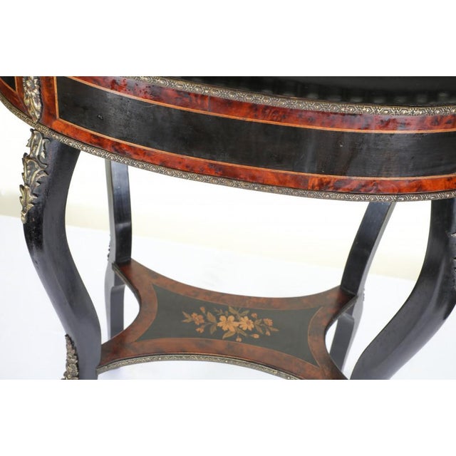 French Planter or Side Table in Aboyna with Inlay For Sale - Image 9 of 16