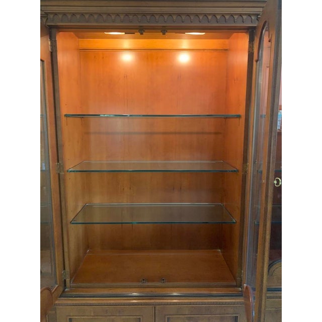Wood Henredon 18th Century Portfolio Georgian Lighted China Cabinet For Sale - Image 7 of 10