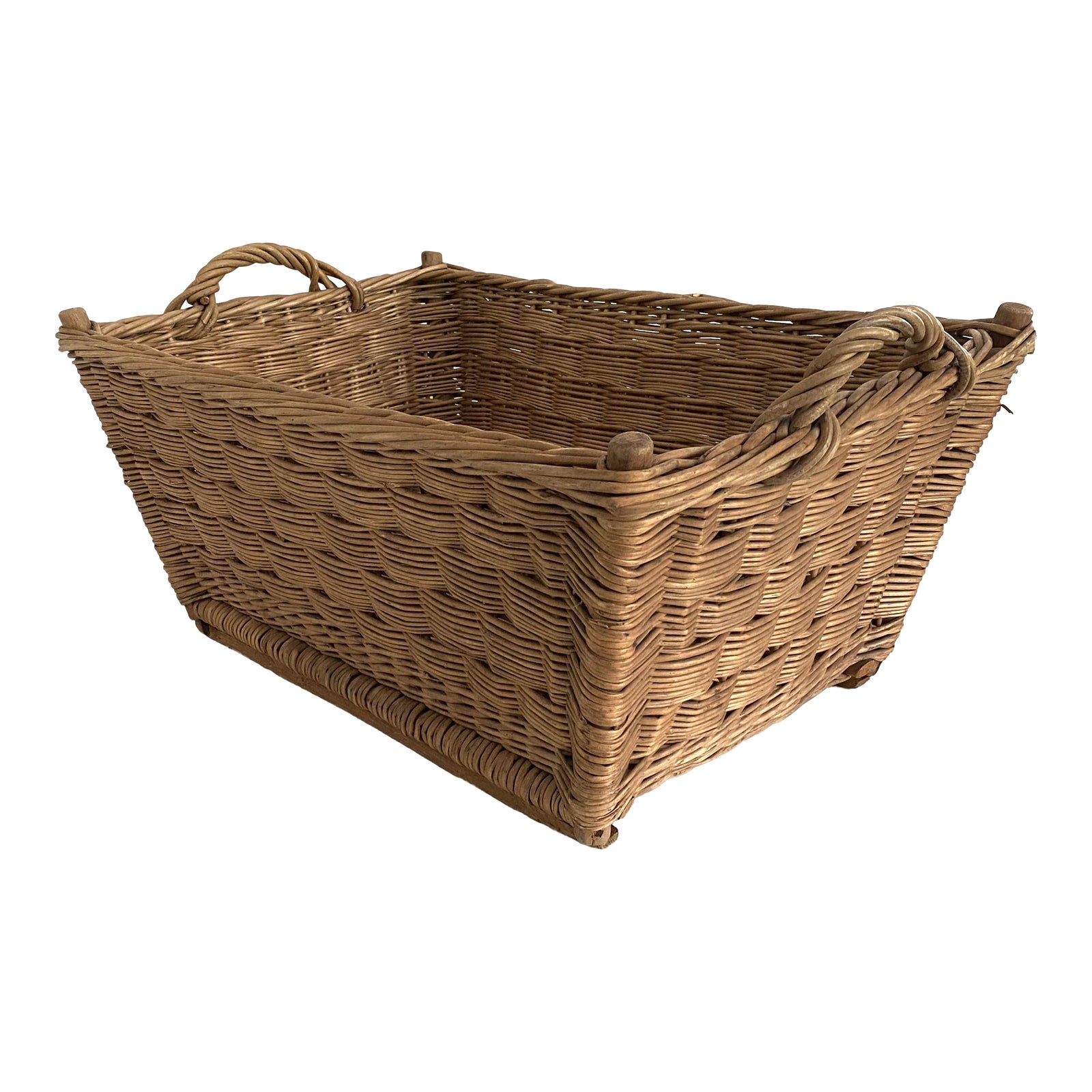 1960s French Wicker Market Basket 28