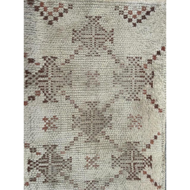 Small Moroccan Distressed Tribal Rug, 1940s For Sale - Image 14 of 18