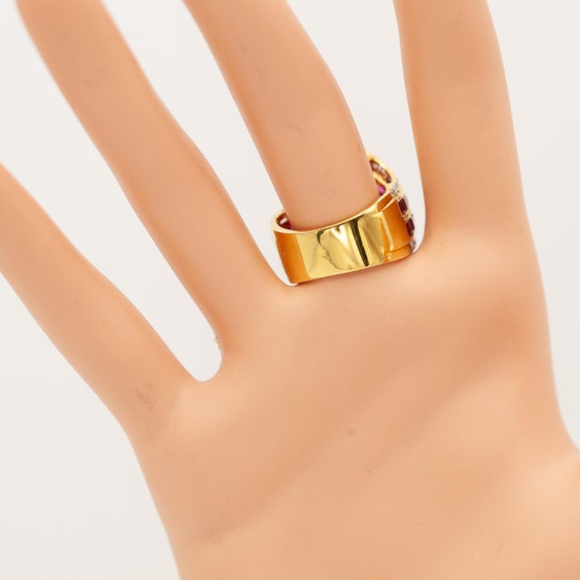 1980s Vintage 18k Yellow Gold Ruby and Diamond Cocktail Ring, Size 6.5 For Sale - Image 9 of 16