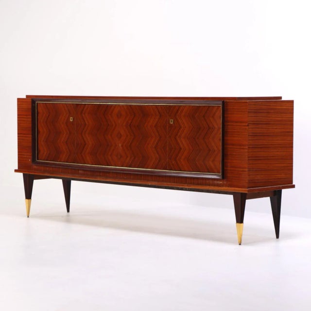 Art Deco A French Art Deco Style Exotic Wood Sideboard / Buffet, C. 1945. For Sale - Image 3 of 7