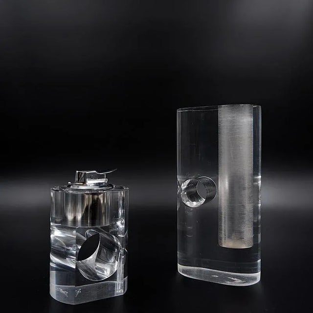 Vintage Acrylic Glass Soliflor Vase, 1970s For Sale - Image 3 of 12