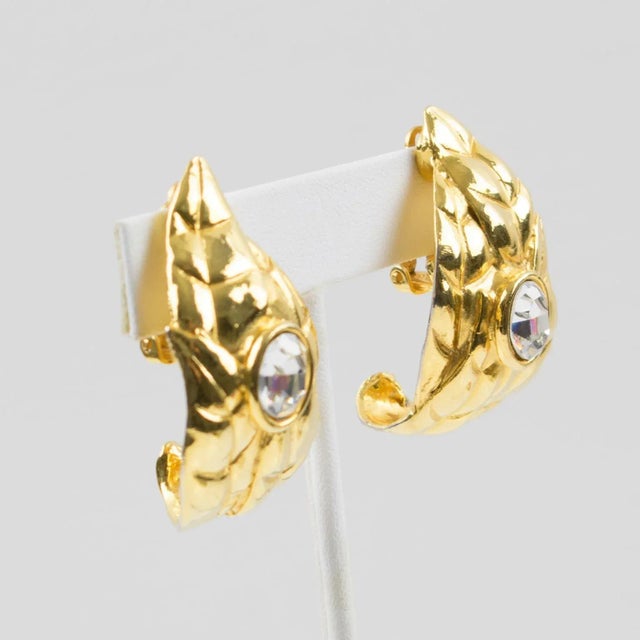 Contemporary Ines de la Fressange Paris Jeweled Clip Earrings Gilt Metal Carved Leaf - 2 Pieces For Sale - Image 3 of 7