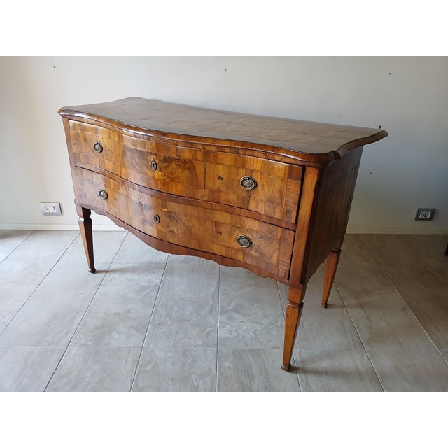 Brown Louis XVI Chest of Drawers, Late 18th Century For Sale - Image 8 of 8