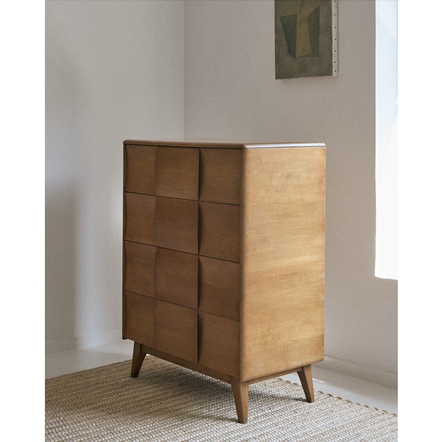 Solid maple Heywood Wakefield four (4) drawer Dresser. This Mid Century Modern tallboy dresser adds texture to any space...