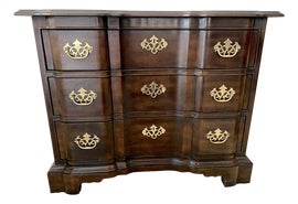 Example of Drexel Heritage Dressers and Chests of Drawers
