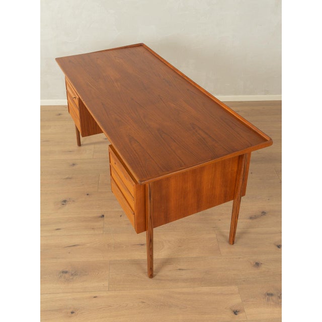 Mid-Century Modern Desk by Peter Løvig Nielsen for Løvig, 1960s For Sale - Image 3 of 8