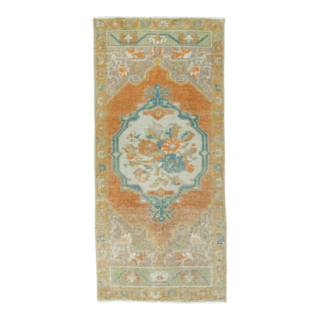 Turkish Mini Rug Oriental Hand Knotted Vintage Rug 1'7" x 3'4" #20743 For Sale