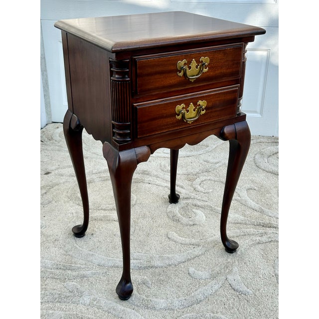 Vintage (1950's) Nightstand/Side Table has a Queen Anne Style. Made by J.B. Van Sciver. The Wood is Solid Mahogany. The...