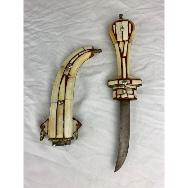 Traditional Curved Moroccan Dagger For Sale - Image 11 of 11