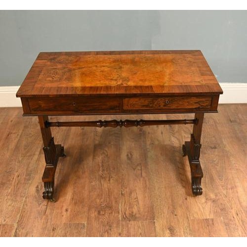 Regency Writing Table in Walnut, 1820 For Sale - Image 4 of 12