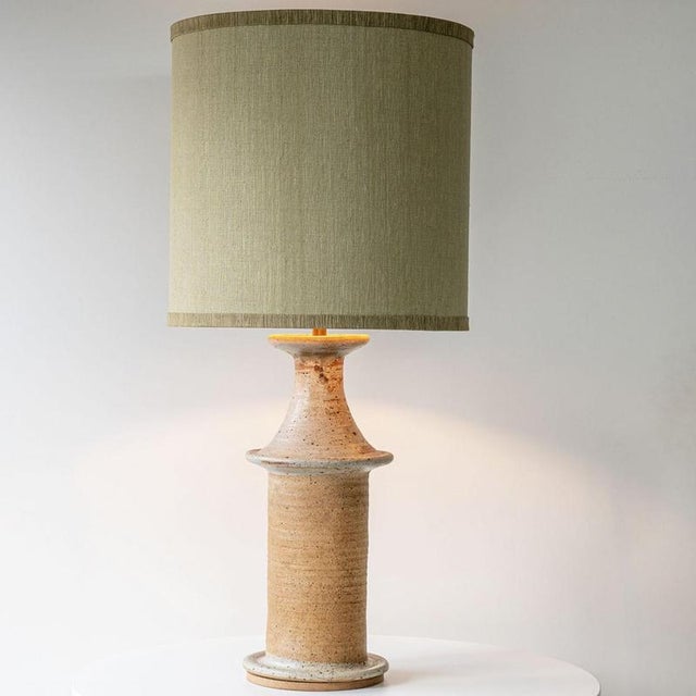 Ceramic Greige Terracotta Table Lamp by R. Houben, 1970 For Sale - Image 4 of 12