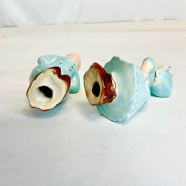 1940s Vintage Boho Chic Kissing Dutch Kids Figurines - A Pair For Sale - Image 4 of 7