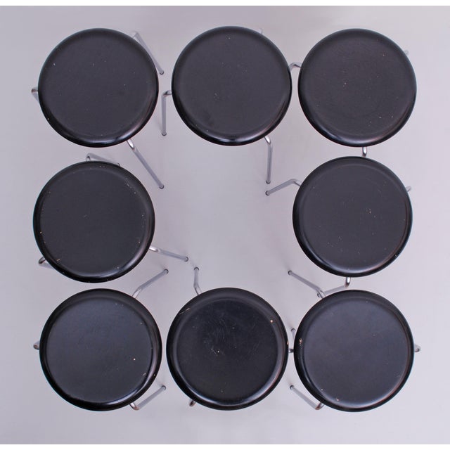 Wood 3170 Dot Black Chrome Stool by Arne Jacobsen for Fritz Hansen, 1967 For Sale - Image 7 of 9