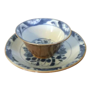 Antique 18th Century Chinese Batavian Kangxi Porcelain Tea Bowl & Saucer in Blue in White & Brown - 2 Pieces