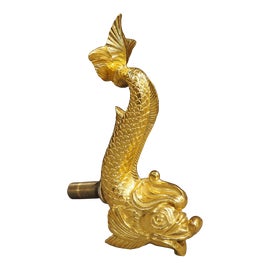 Example of Bathroom Wall-Mounted Faucets