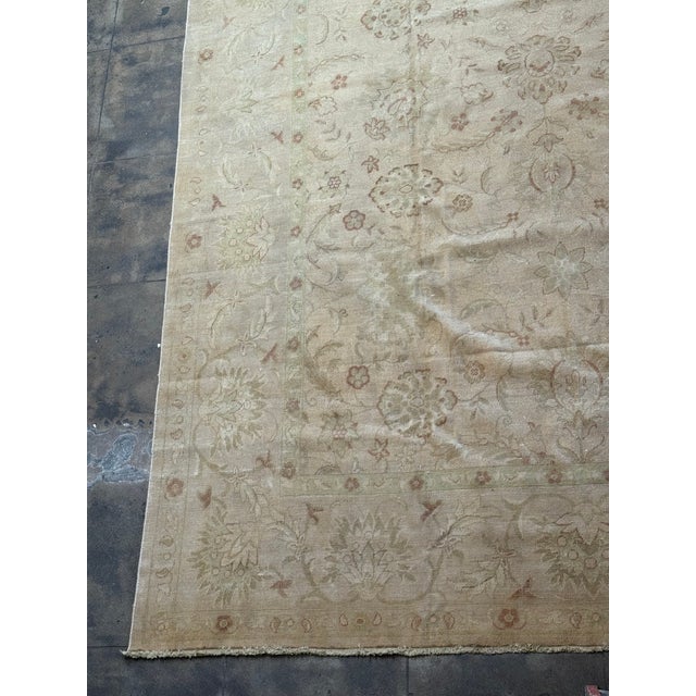 Textile Vintage Mahal Rug - 9'5'' X 10'7'' For Sale - Image 7 of 7
