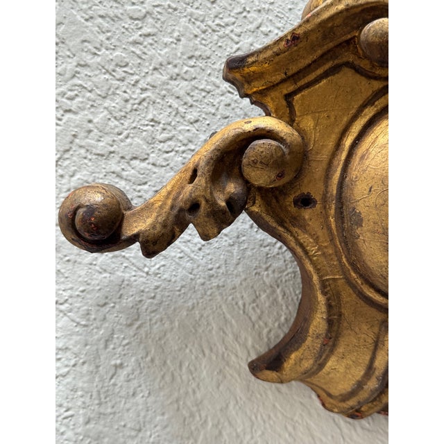 Mid 20th Century Vintage Giltwood Rococo Wall Ornament – Decorative Architectural Fragment For Sale - Image 5 of 6