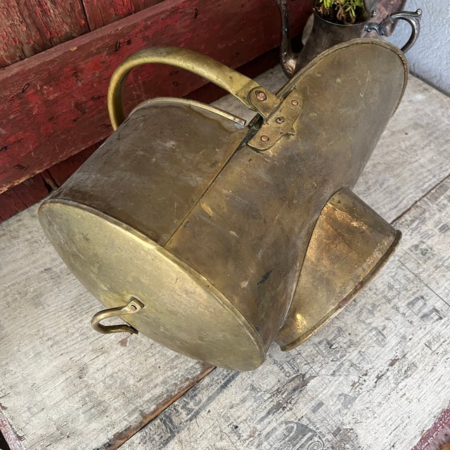 Vintage Brass Coal Scuttle Bucket With Handle - Rustic Patina Finish - 18" For Sale - Image 11 of 14