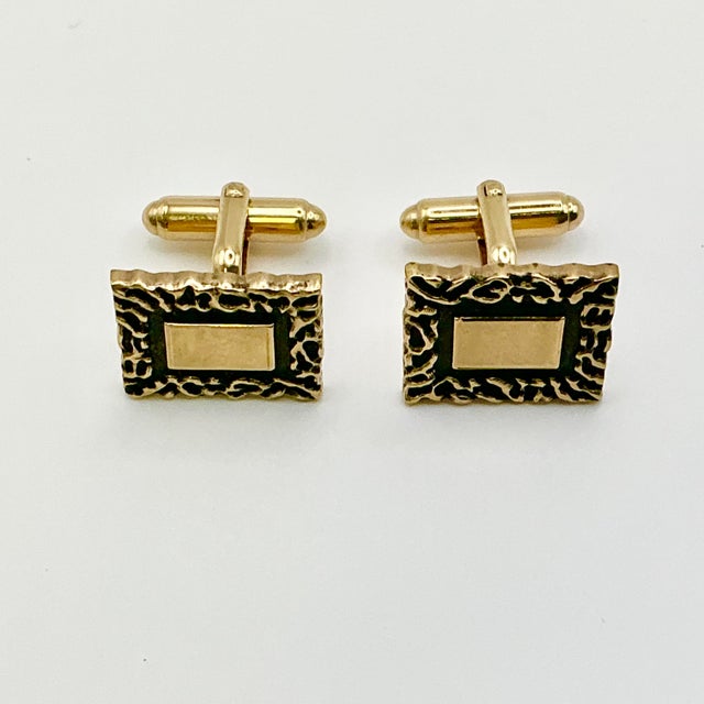 This is a dramatic pair of Cuff Links from the 1950s. We have curated a collection of Mid-Century Cuff Links and Tie Clip...