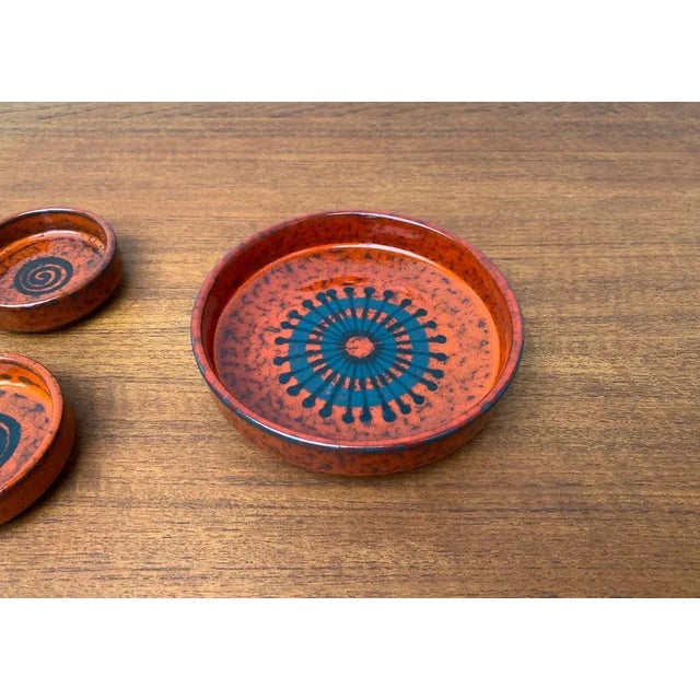 Mid-Century Ceramic Bowls, Set of 7 For Sale - Image 18 of 18