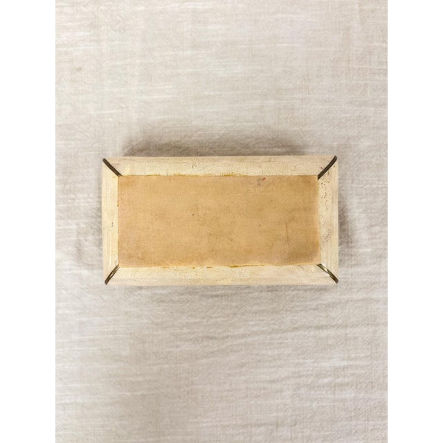 Beige Vintage Tessellated Stone Box Brass Inlay Maitland Smith Style 1970s MCM Decor For Sale - Image 8 of 9