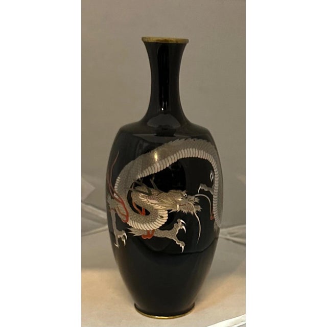 1900 - 1909 1900s Flying Dragon Cloisonne' Vase For Sale - Image 5 of 7