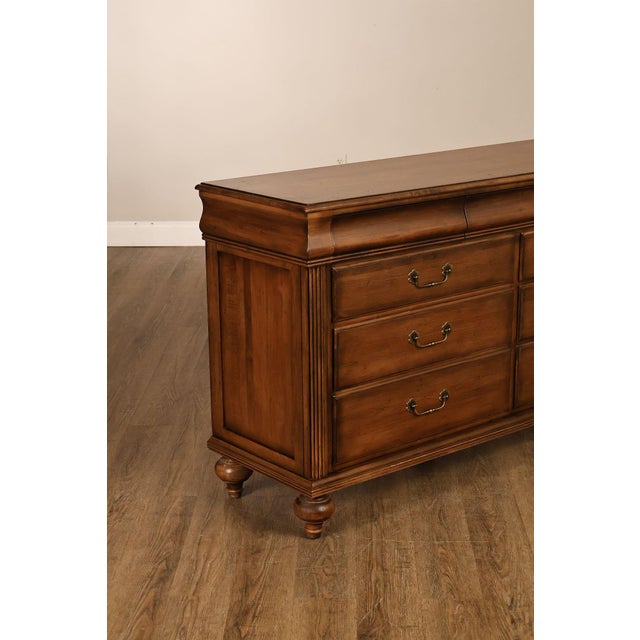 Ethan Allen British Classics Collection 'Marques' Double Dresser For Sale In Philadelphia - Image 6 of 18