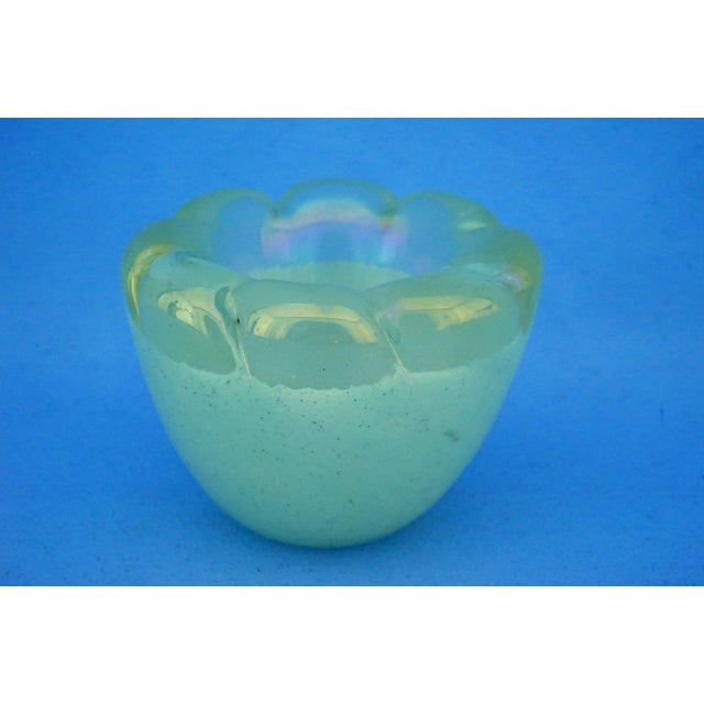 20th Century Tulip Bowl Iridescent Murano Sommerso Glass attributed to Alfredo Barbini for Seguso, 1950s For Sale - Image 18 of 18