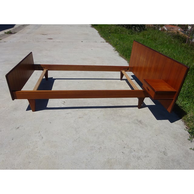 Vintage Teak Bed with Integrated Nightstand, 1960s For Sale - Image 14 of 18