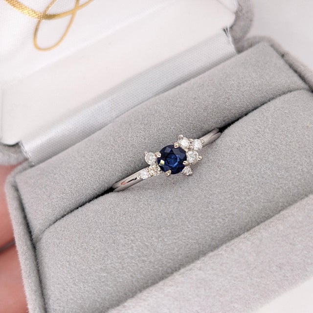 Dainty Ceylon Sapphire Ring W Earth Mined Diamonds in Solid 14k Gold | Rd 4mm For Sale - Image 9 of 10
