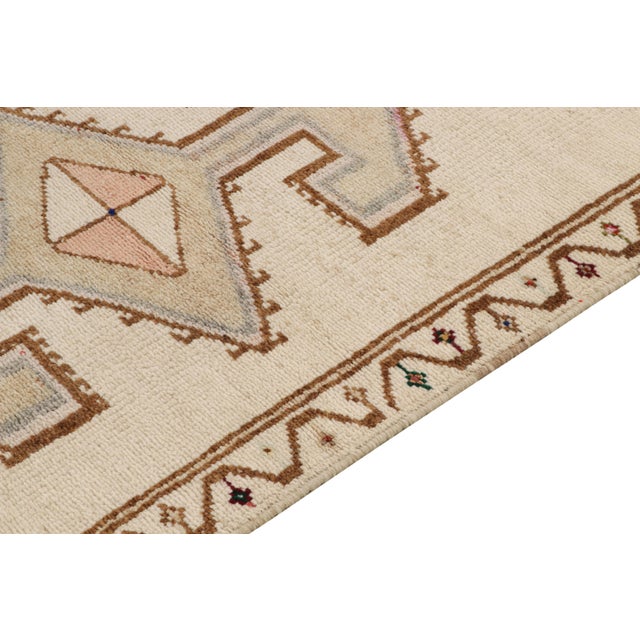 1950s Vintage Tribal Rug in White & Beige-Brown Geometric Pattern, Pastel Accents For Sale - Image 5 of 7