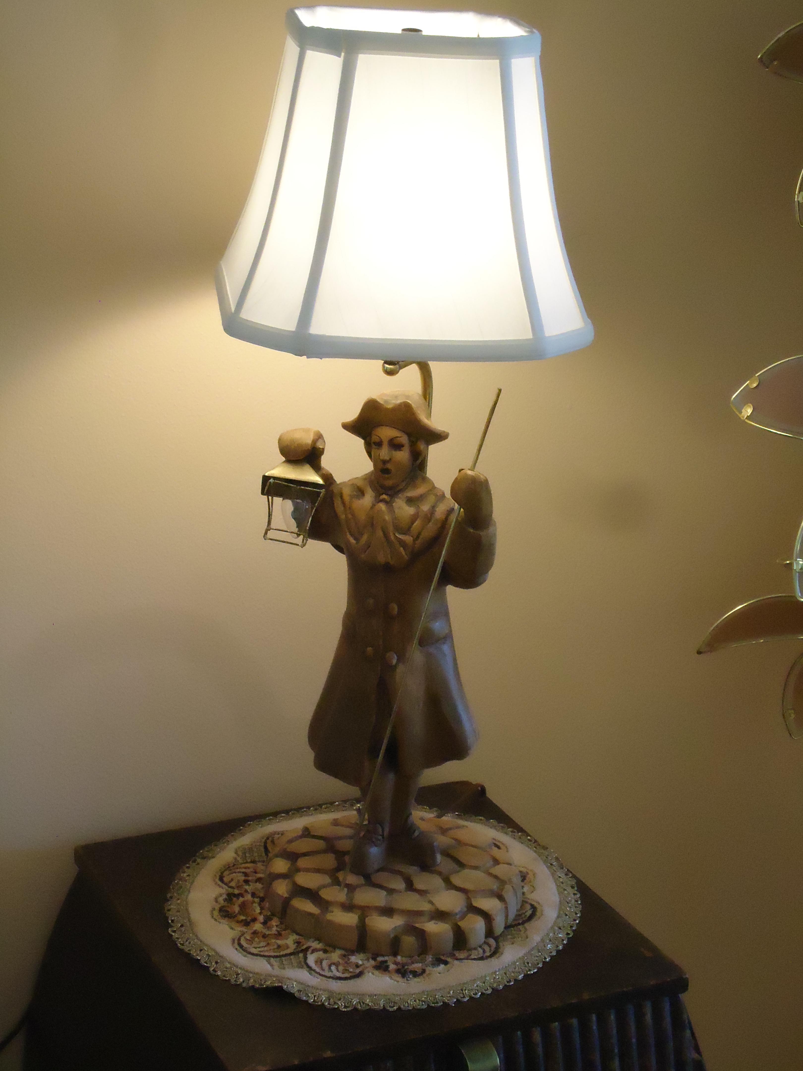 colonial table lamps