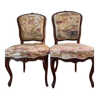Mid 18th Century Pair of Louis XV Carved Beechwood Side Chairs For Sale