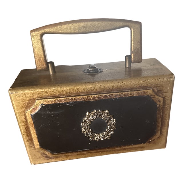 1968 Royal London English Boudoir Box For Sale