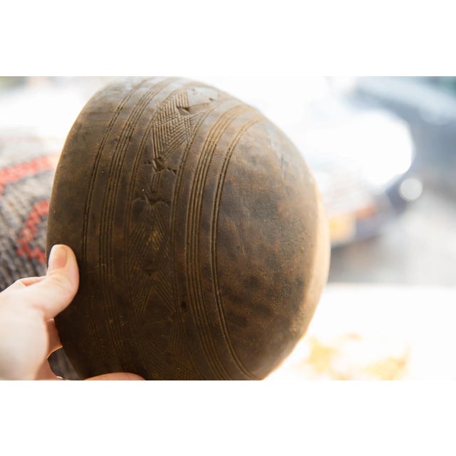 1930s Vintage African Wooden Bowl For Sale - Image 5 of 7