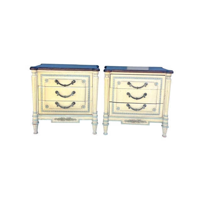 Vintage French Provincial Style Pair Nightstands or End Accent Side Tables For Sale - Image 9 of 11