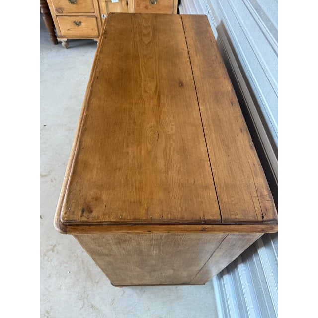 Two Over Three Drawers - Antique Pine Chest of Drawers From England For Sale - Image 11 of 18