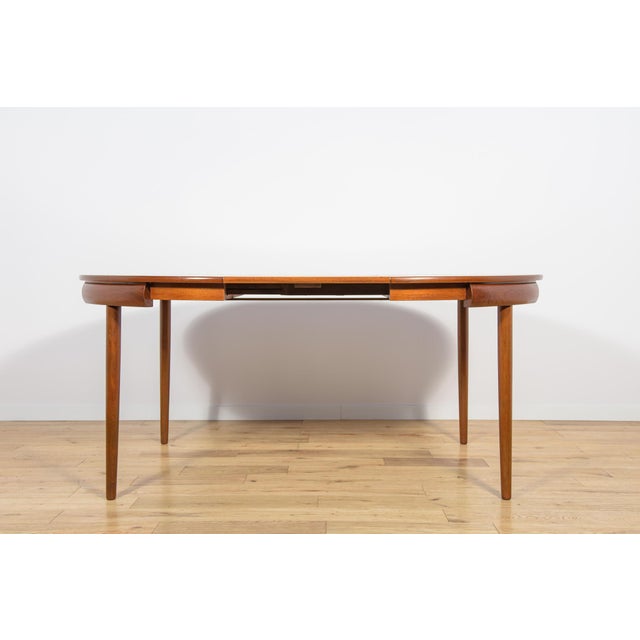Mid-Century Modern Teak Dining Table and Chairs by Hans Olsen for Frem Røjle, Denmark, 1960s, Set of 5 For Sale - Image 16 of 18