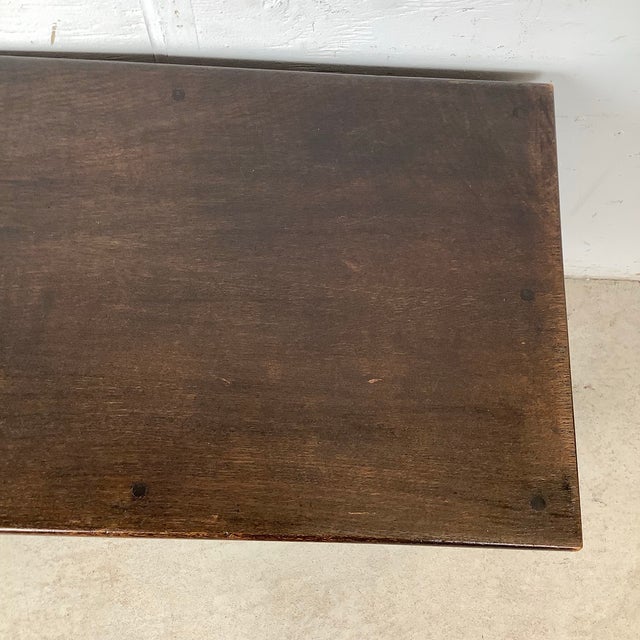 Vintage Tudor Revival Nesting Tables – Set of Three English Style Side Tables For Sale In Philadelphia - Image 6 of 11