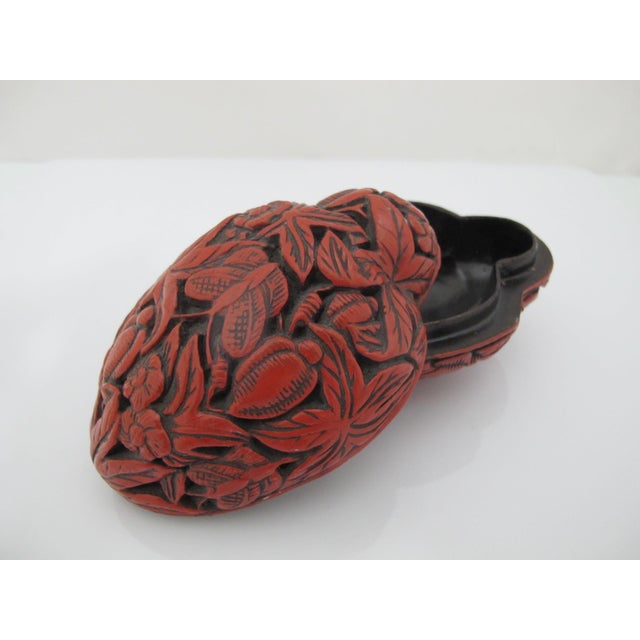 Chinese Carved Cinnabar Lacquer Fruit Shaped Butterfly & Flower Trinket Box For Sale - Image 4 of 9