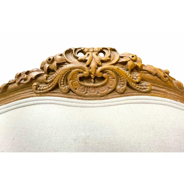 19th Century Louis XV-Style French Provincial Intricate Hand Carved Frame With Off White Upholstery For Sale - Image 4 of 12