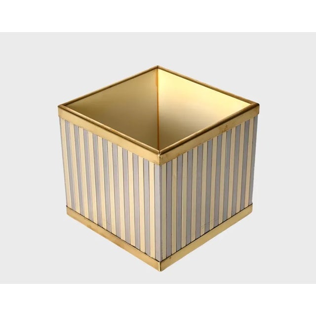 Mid-Century Italian Cubic Brass and Chromed Metal Newspaper Rack, 1970s For Sale - Image 11 of 18