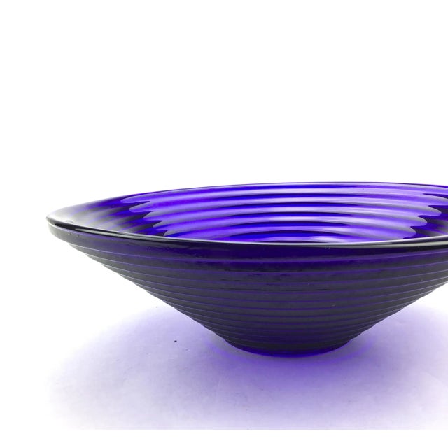 1930s Art Deco Cobalt Blue Ribbed Glass Serving Bowl For Sale - Image 5 of 10