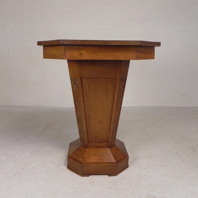 Art Deco Octagonal Oak Side Table, 1930s For Sale - Image 11 of 18